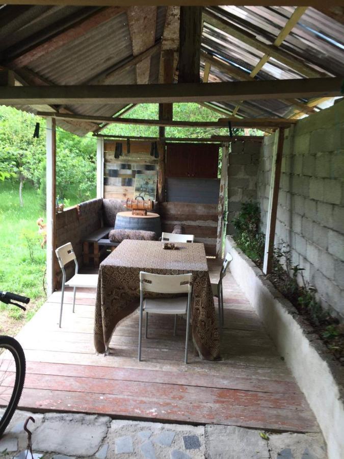Mera Hostel Partskhanaqanevi エクステリア 写真