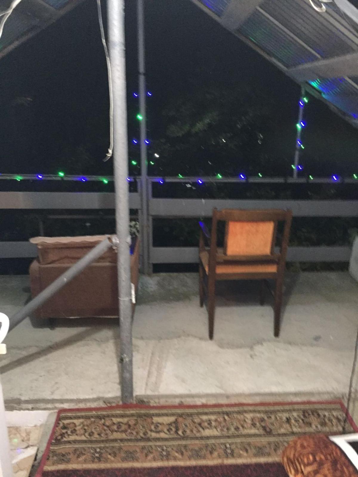 Mera Hostel Partskhanaqanevi エクステリア 写真